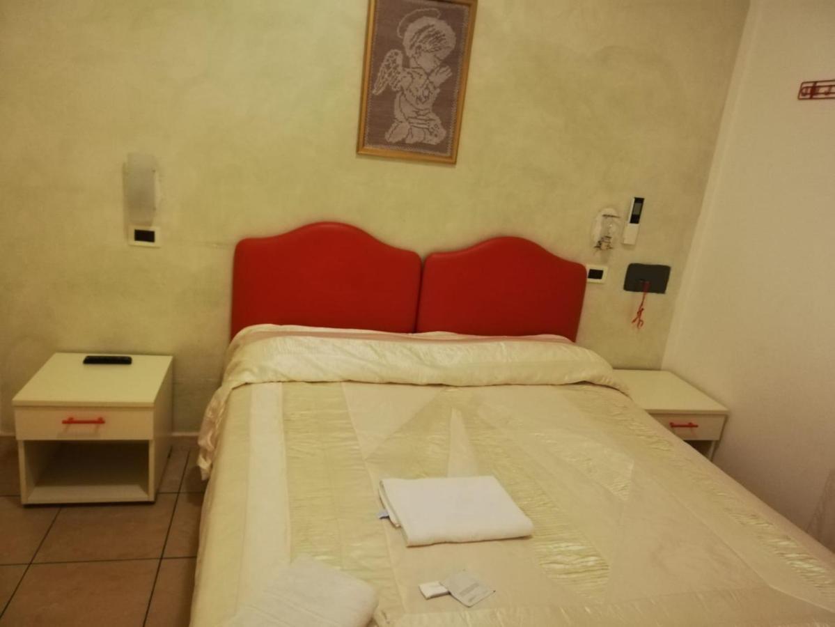 Hotel Fatima Rimini Eksteriør bilde
